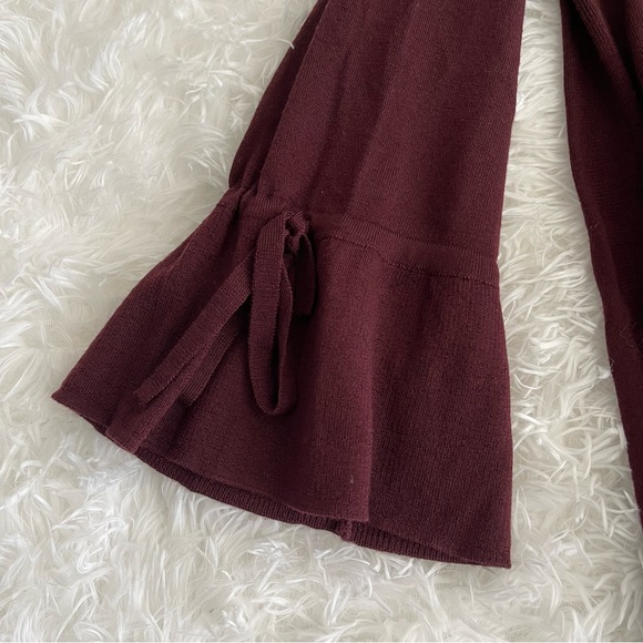 J.Crew Merino Wool Lightweight V-Neck Sweater Women’s Medium Burgundy - Picture 5 of 7